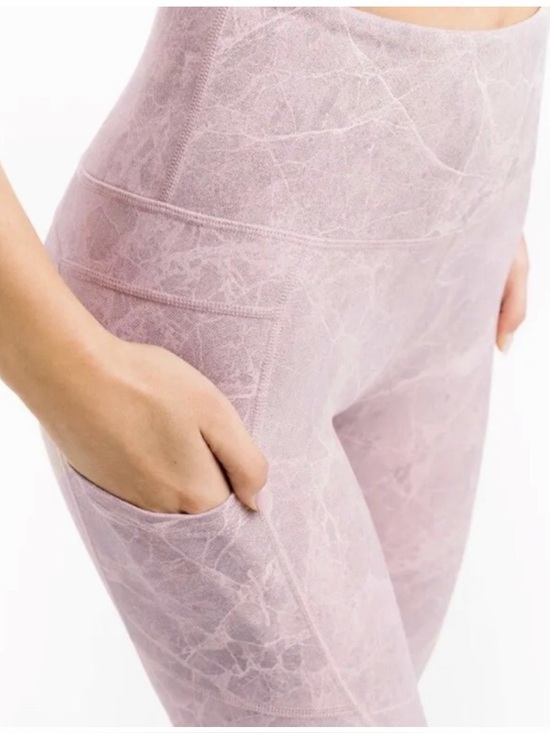 ZYIA Pants - Pink Marble Print Zyia light ‘n tight leggings